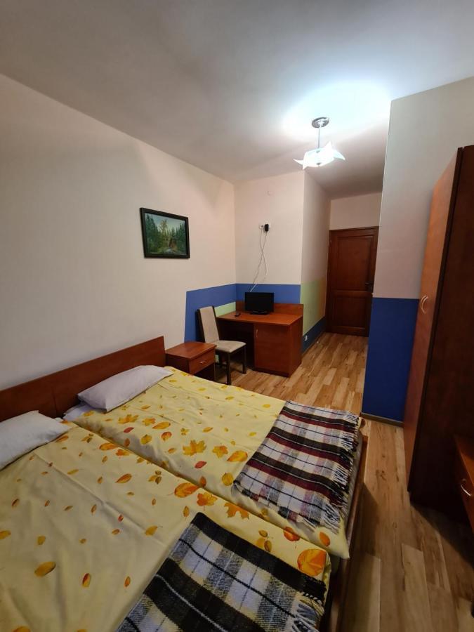 Gosciniec Halka Hostel Zwardoń Екстериор снимка