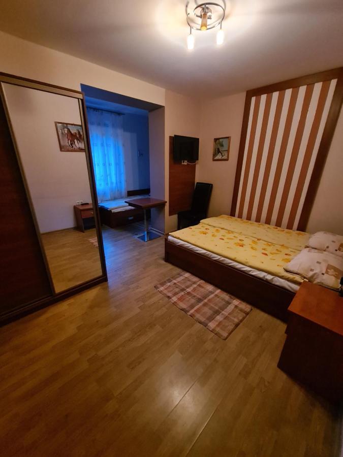 Gosciniec Halka Hostel Zwardoń Екстериор снимка