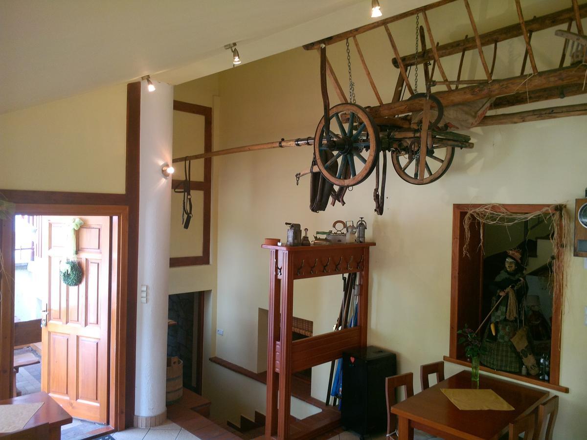 Gosciniec Halka Hostel Zwardoń Екстериор снимка